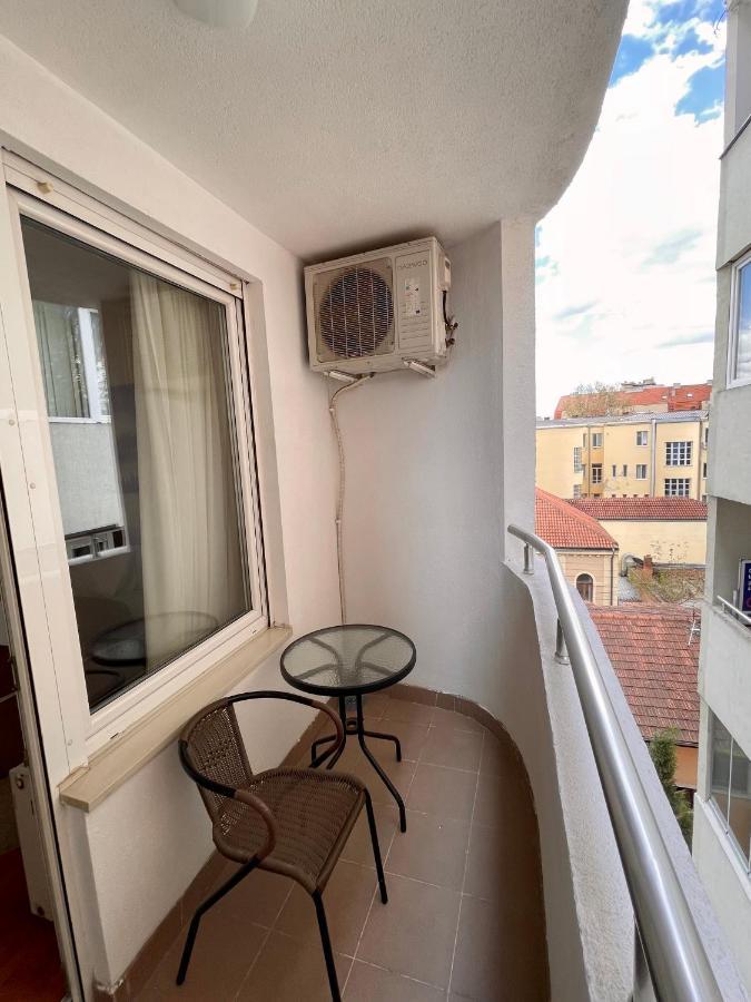 Trident Apartments 2 Ni Extérieur photo