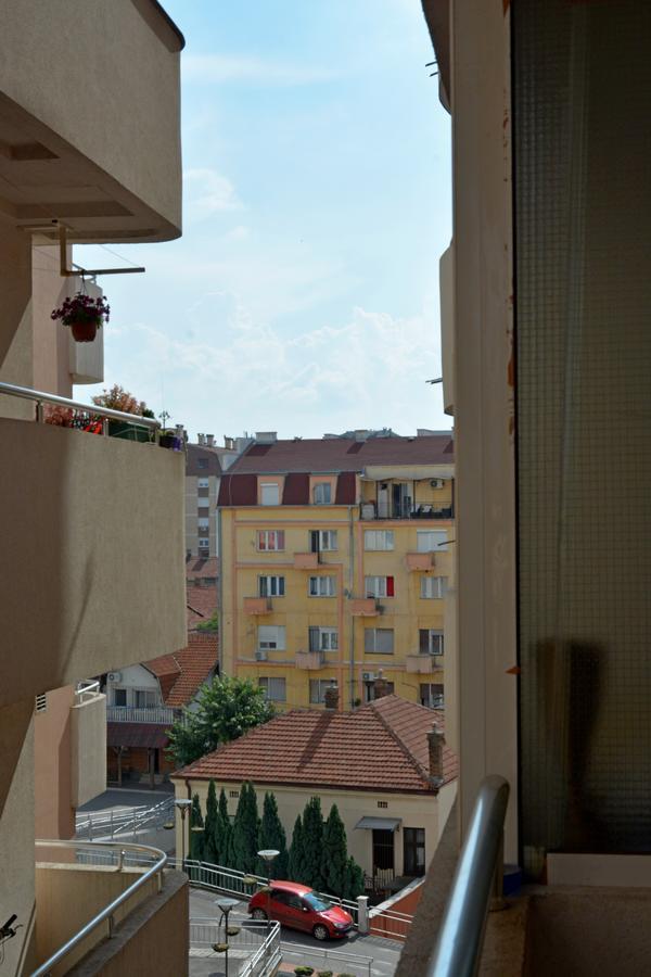 Trident Apartments 2 Ni Extérieur photo
